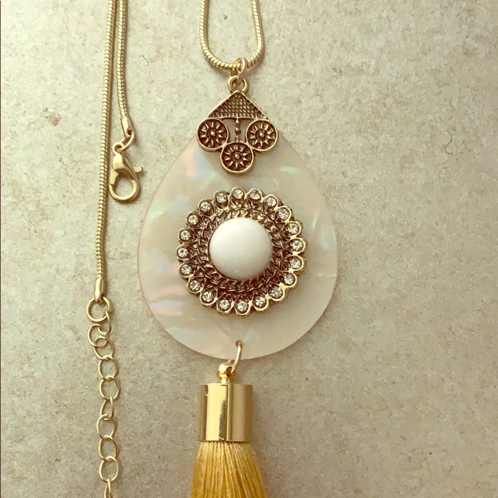 16’ Gold Show Necklace- beautiful craftsmanship